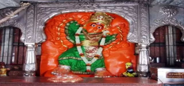 सप्तश्रृंगी मंदिर परिसरात पशुबळी देण्यास राज्य सरकारची परवानगी